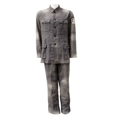 八路軍服裝色小考 面料與輔料的專業(yè)解析